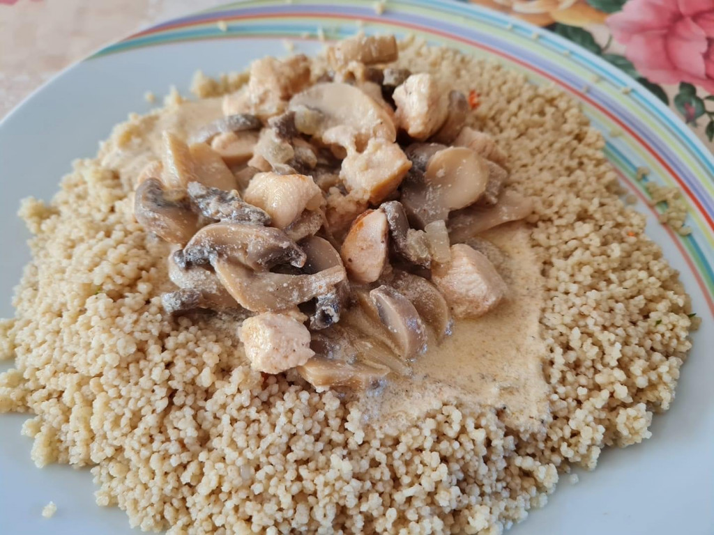 Kuracie soté s hlivou a kuskusom
