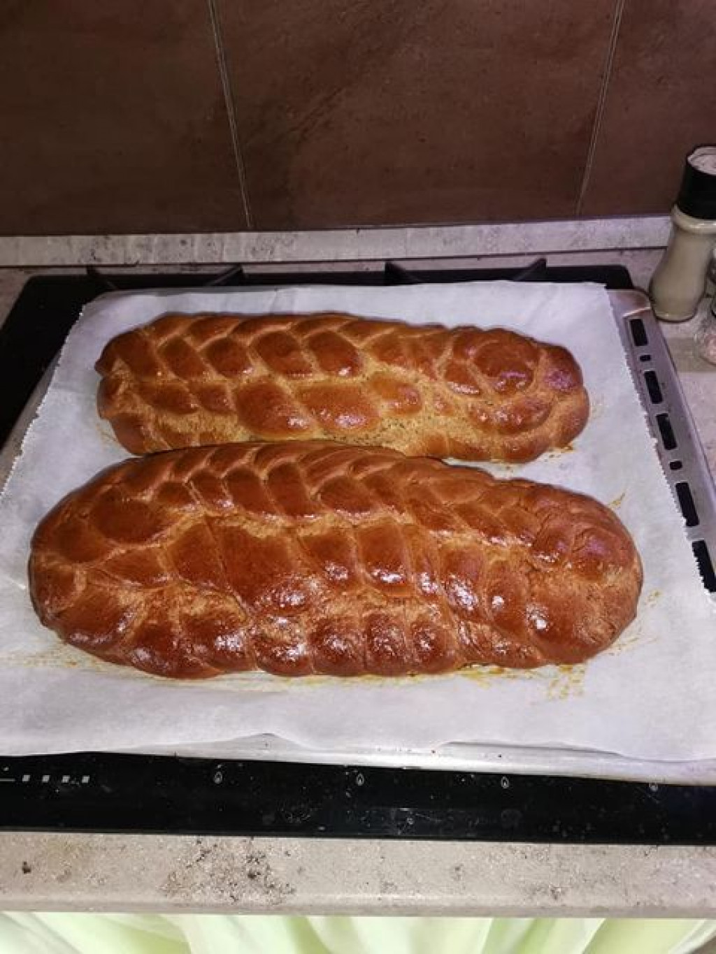 Špaldová vianočka s nutellou